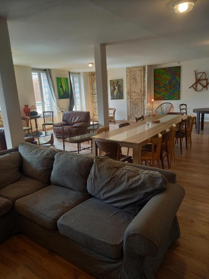 Logement Entier Spacieux Et Confortable A 1 H De Paris Courtenay  Exterior photo