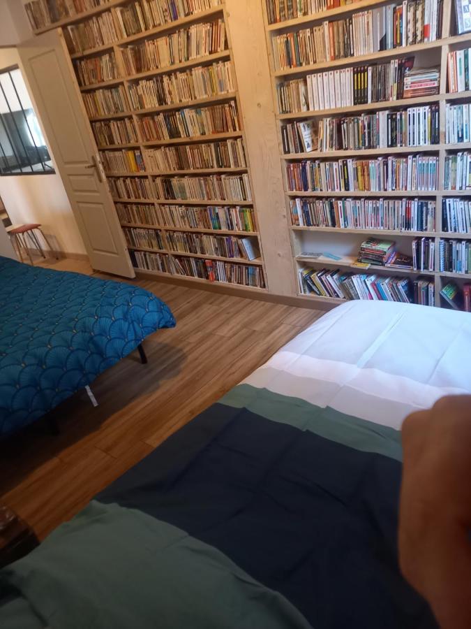 Logement Entier Spacieux Et Confortable A 1 H De Paris Courtenay  Exterior photo